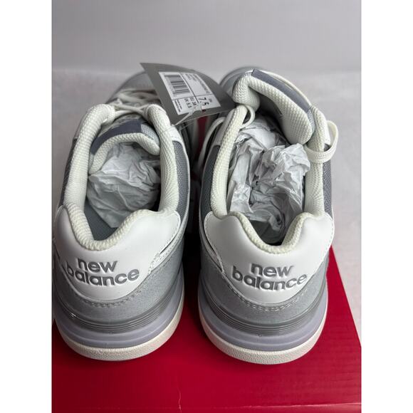 New Balance Women’s spikeless golf Lt Grey 574 Greens V2 (US Size 7.5) NIB - Picture 3 of 6